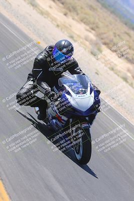 media/Sep-25-2023-Moto Forza (Mon) [[81ffa65e0a]]/B-C Group/Session 3 (Turn 16 Inside)/
